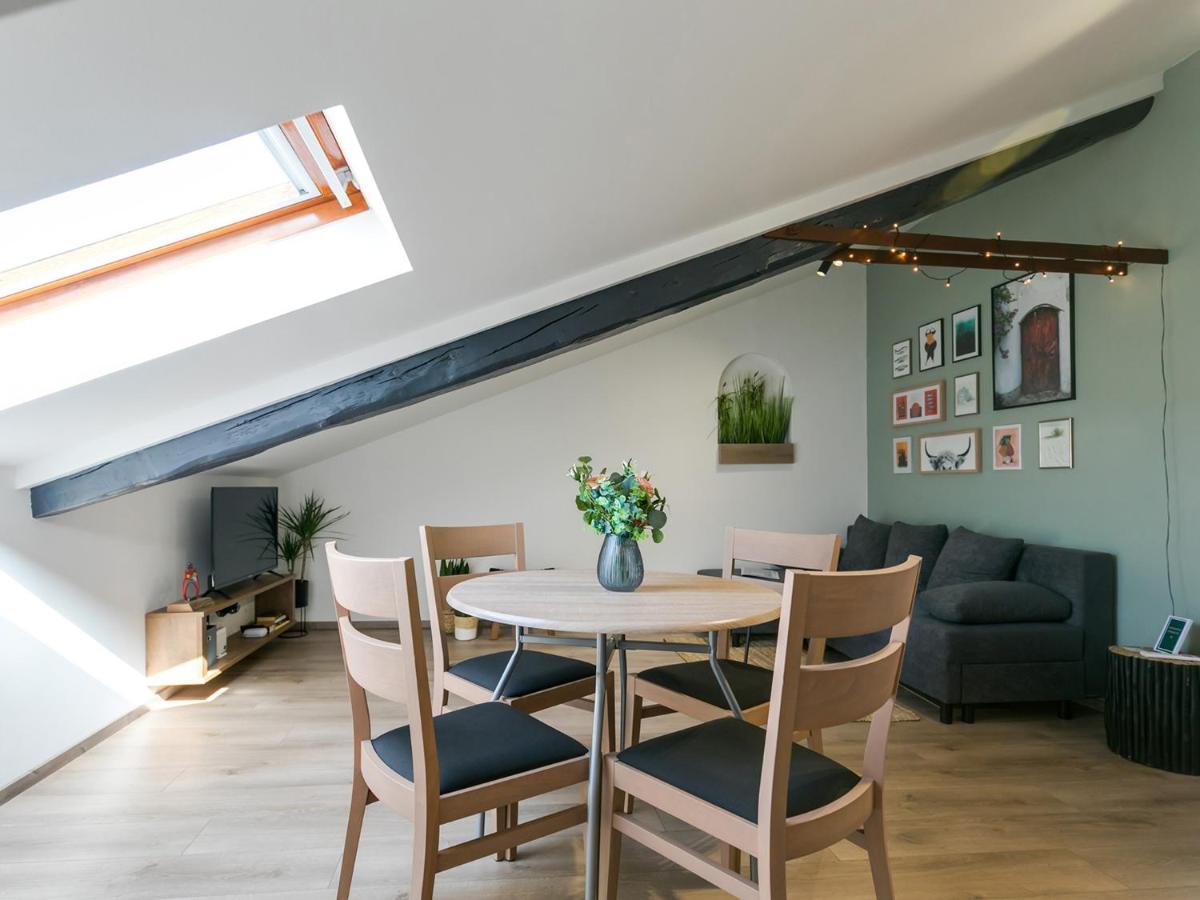 Fantattic Apartment City Center Porec Bagian luar foto