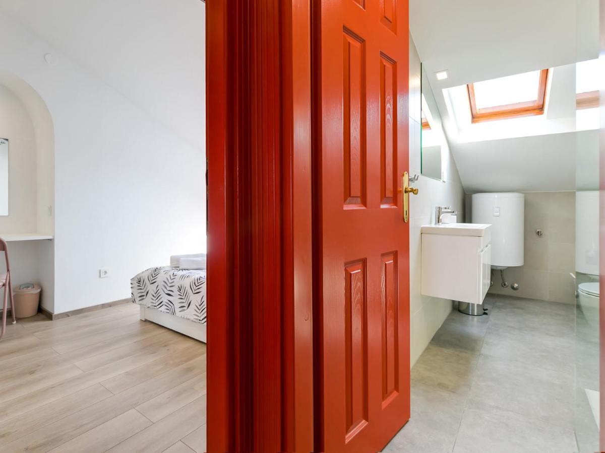 Fantattic Apartment City Center Porec Bagian luar foto
