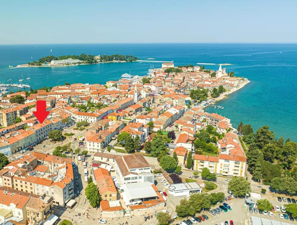 Fantattic Apartment City Center Porec Bagian luar foto